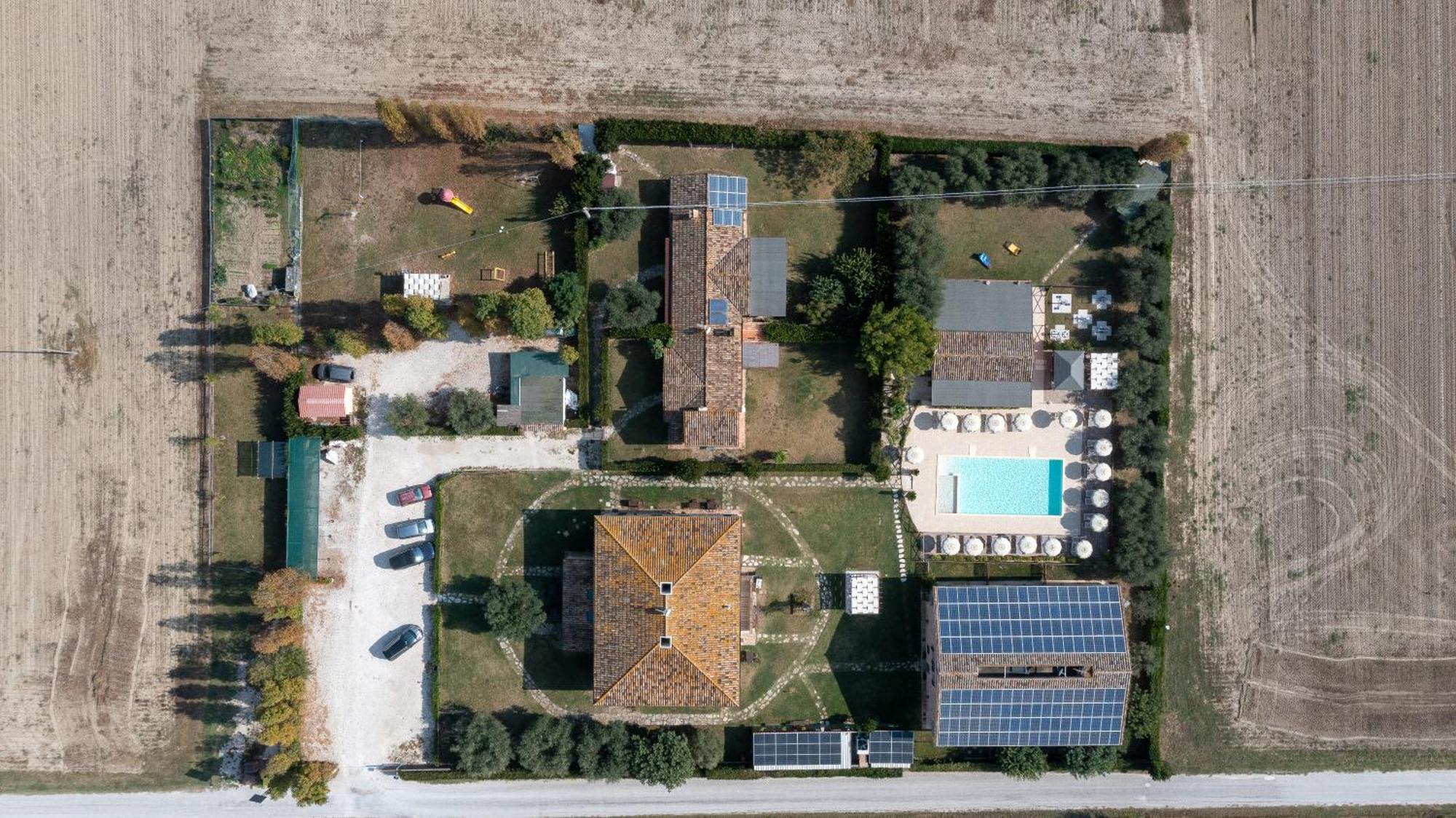 Casale Del Conero Aparthotel Porto Recanati Ngoại thất bức ảnh